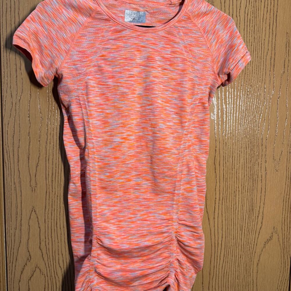 Athleta active top size Small